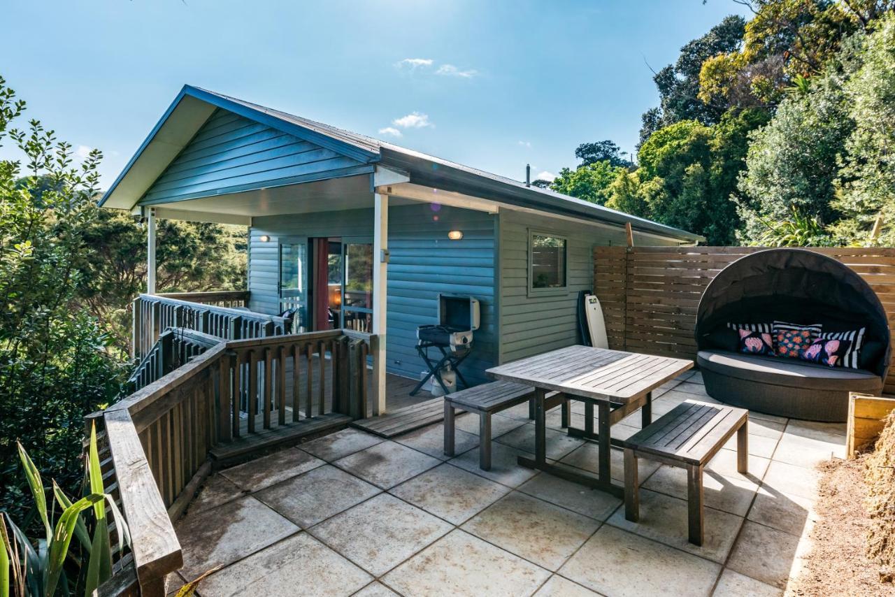 Treetop Retreat - Onetangi Holiday Home Exterior photo